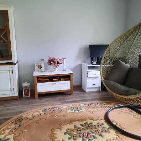 Hétvégi ház Dom Wakacyjny-czeresniowy Sad Niemierze